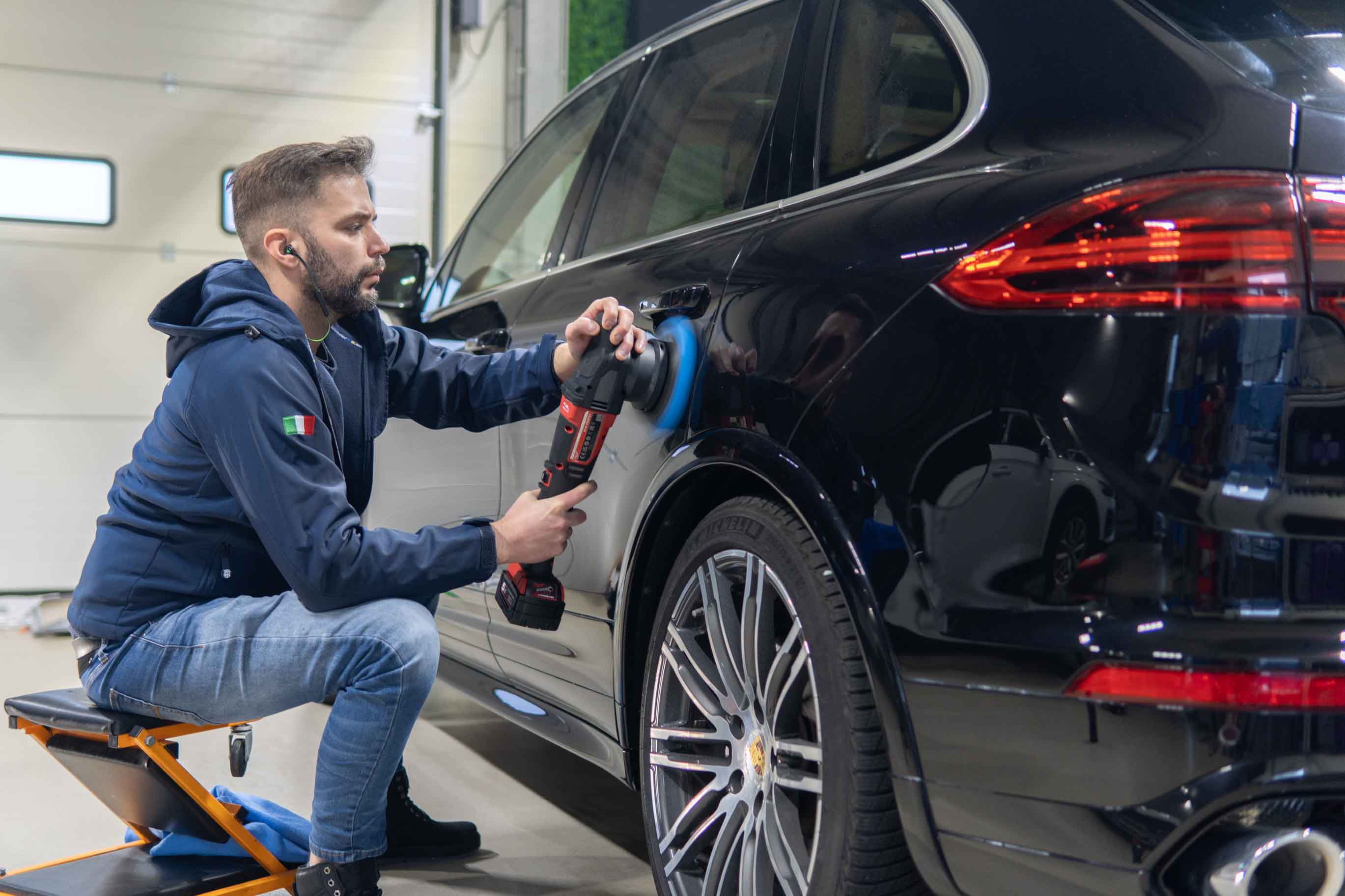 Mire is való az autópolírozás és lámpapolírozás igazából?